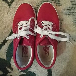 Super Fun Red Vans! 7.5